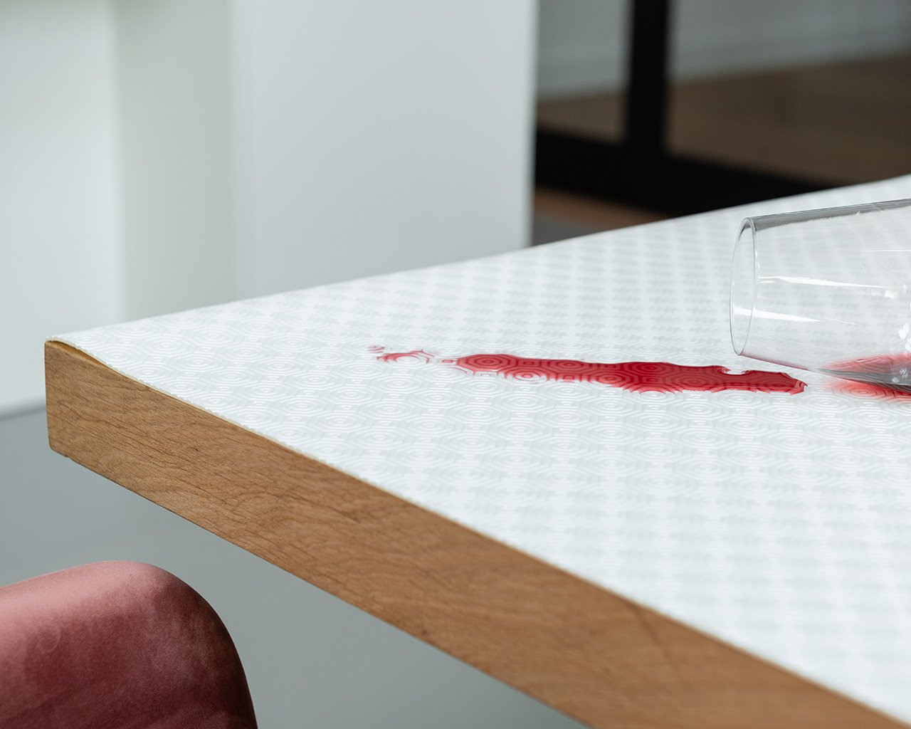 Felt table protector to protect your table