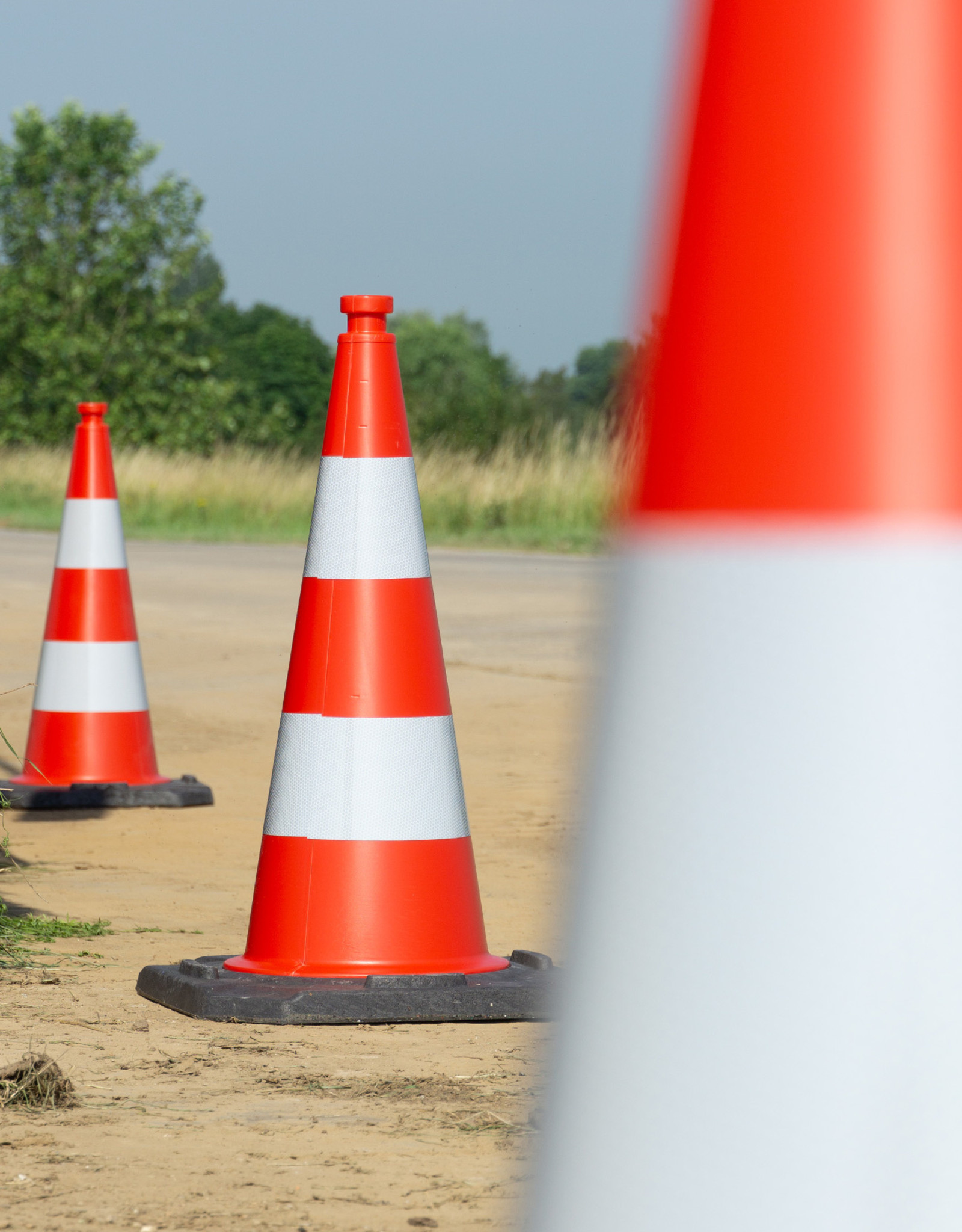 Ri-Traffic | Verkeerskegel 75cm met Reflecterend Folie Klasse 2