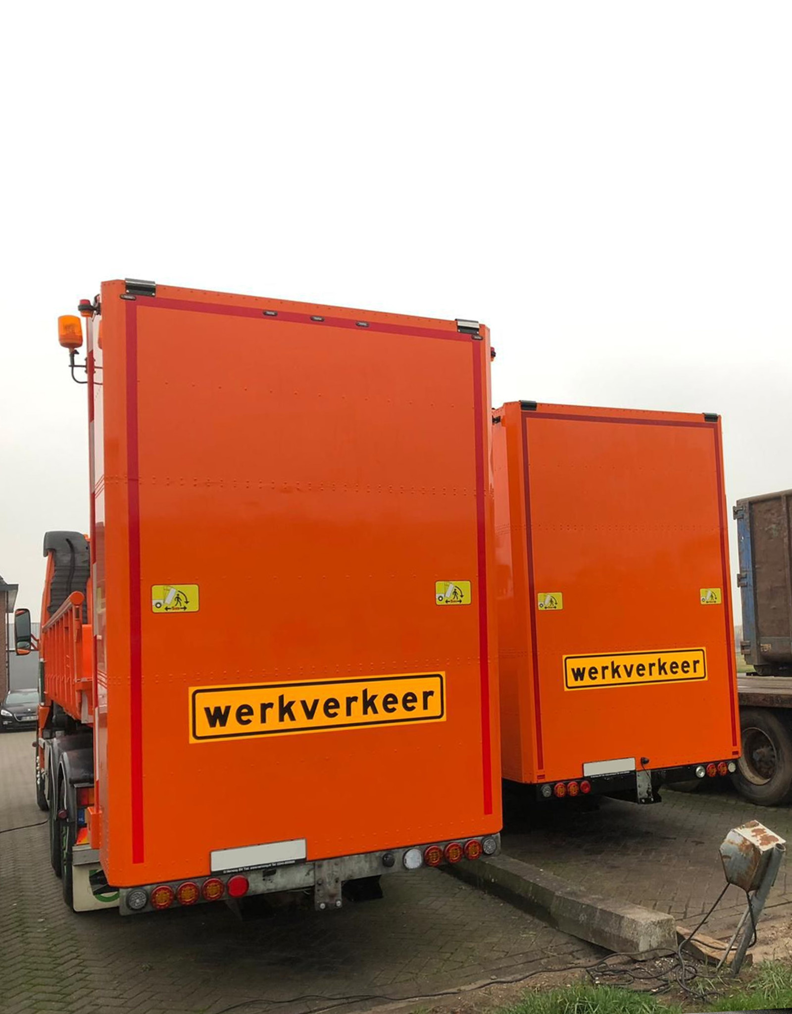 Verkeerswinkel | Werkverkeer Sticker 150cm x 30cm - GEEL - Klasse 3 Folie