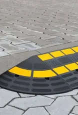 Verkeerswinkel | Oprijdrempel Deurdrempel Deuropstap Volrubber hoekstuk  Anti-Slip