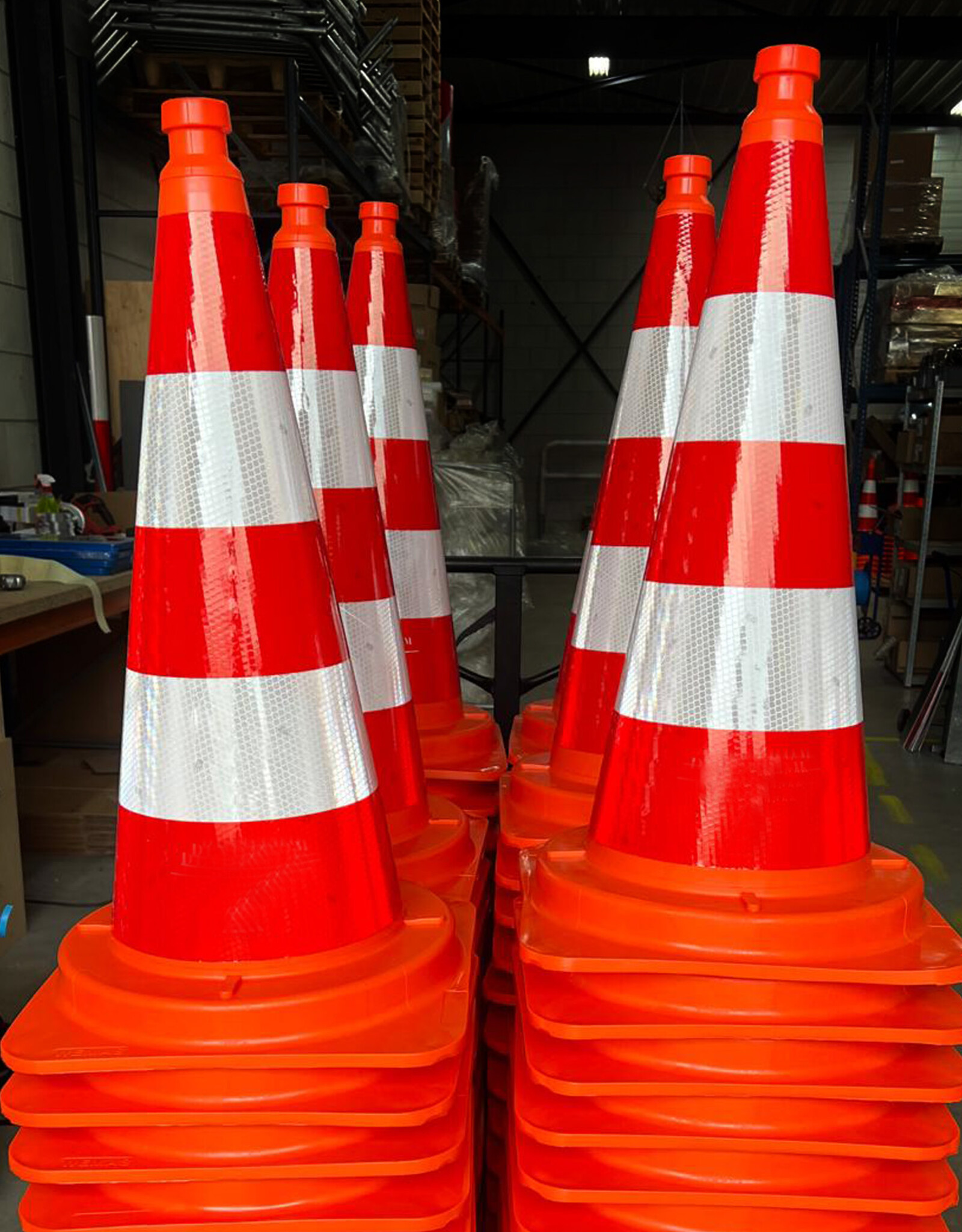 Lp Crows Rws CROW Verkeerskegels 75 cm x 8ST & 16ST | Voldoet aan RWS / CROW Norm ...