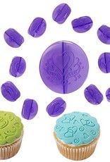Wilton Wilton Cupcake Decorating Set -Hearts- Set/14
