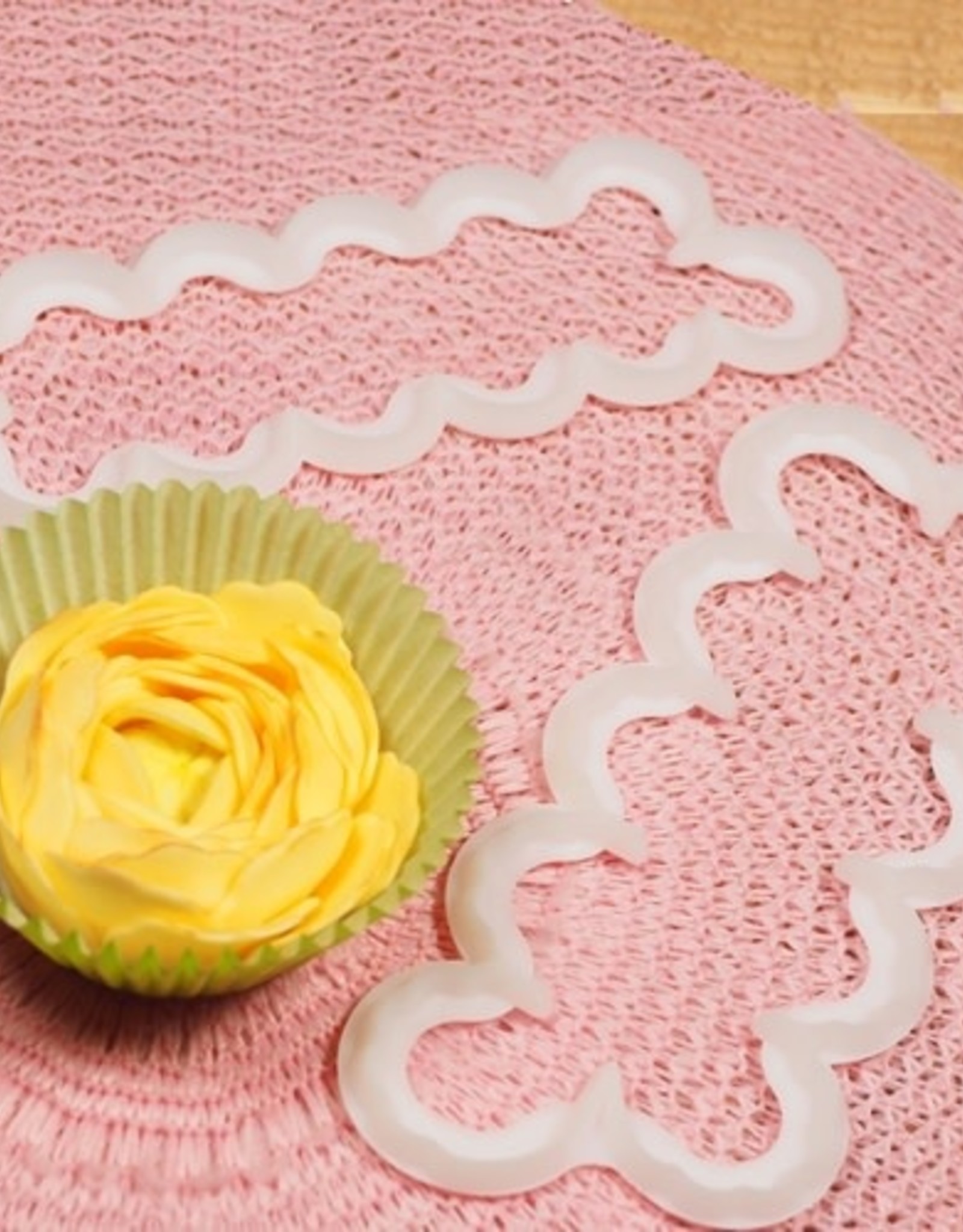 FMM FMM Cutter The Easiest Ranunculus Ever
