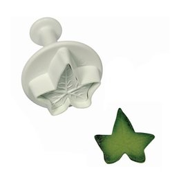PME PME Ivy Leaf Plunger Cutter Small