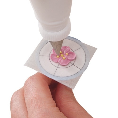Wilton 4pc Drop Flower Tip Set – The Flour Box