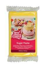 FunCakes FunCakes Rolfondant Mellow Yellow 250 g