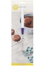 Wilton Wilton Candy Melt Dipping Scoop