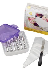 Wilton Wilton Deluxe Decorating Set/46