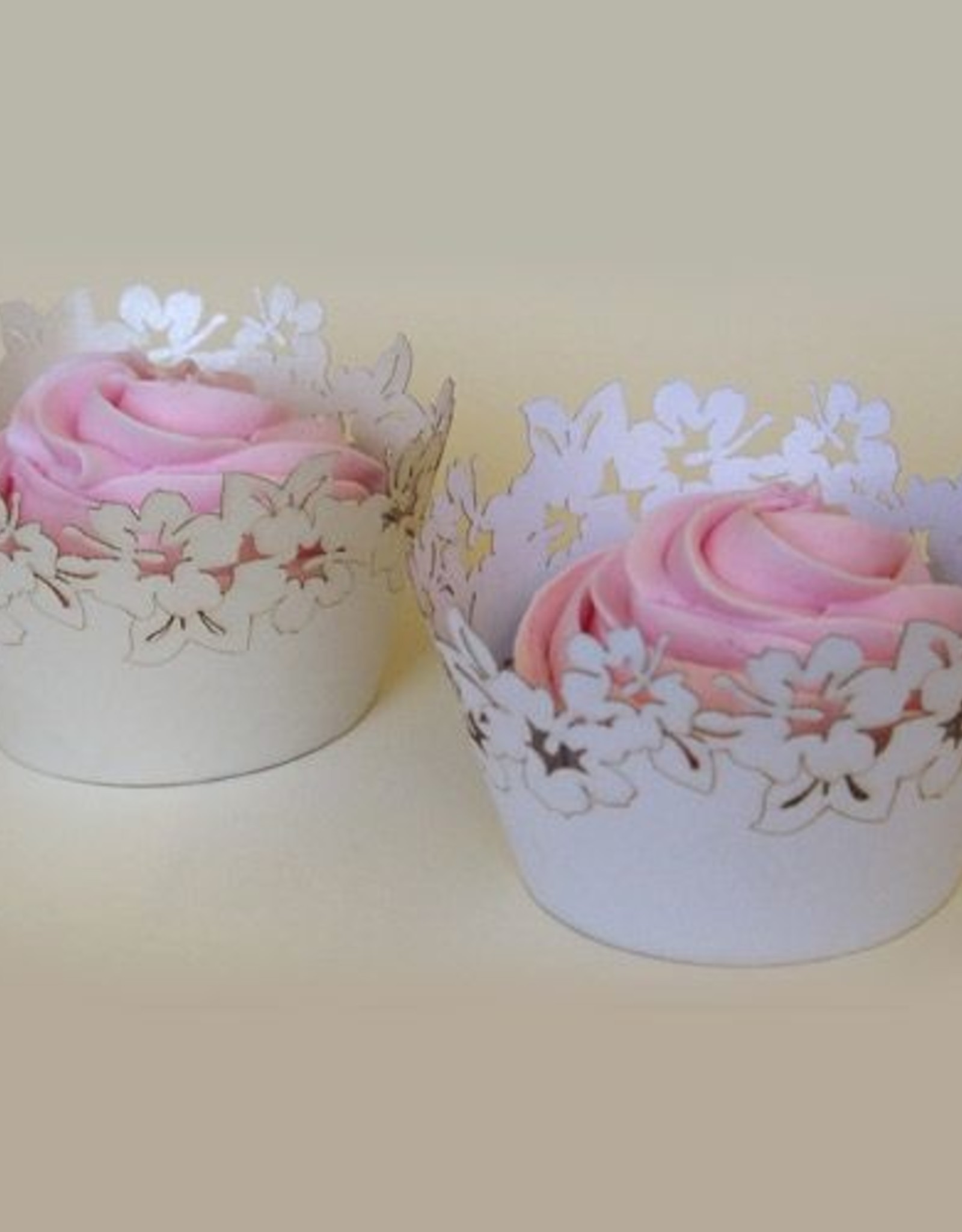 PME PME Cupcake Wrappers Flowers White pk/12