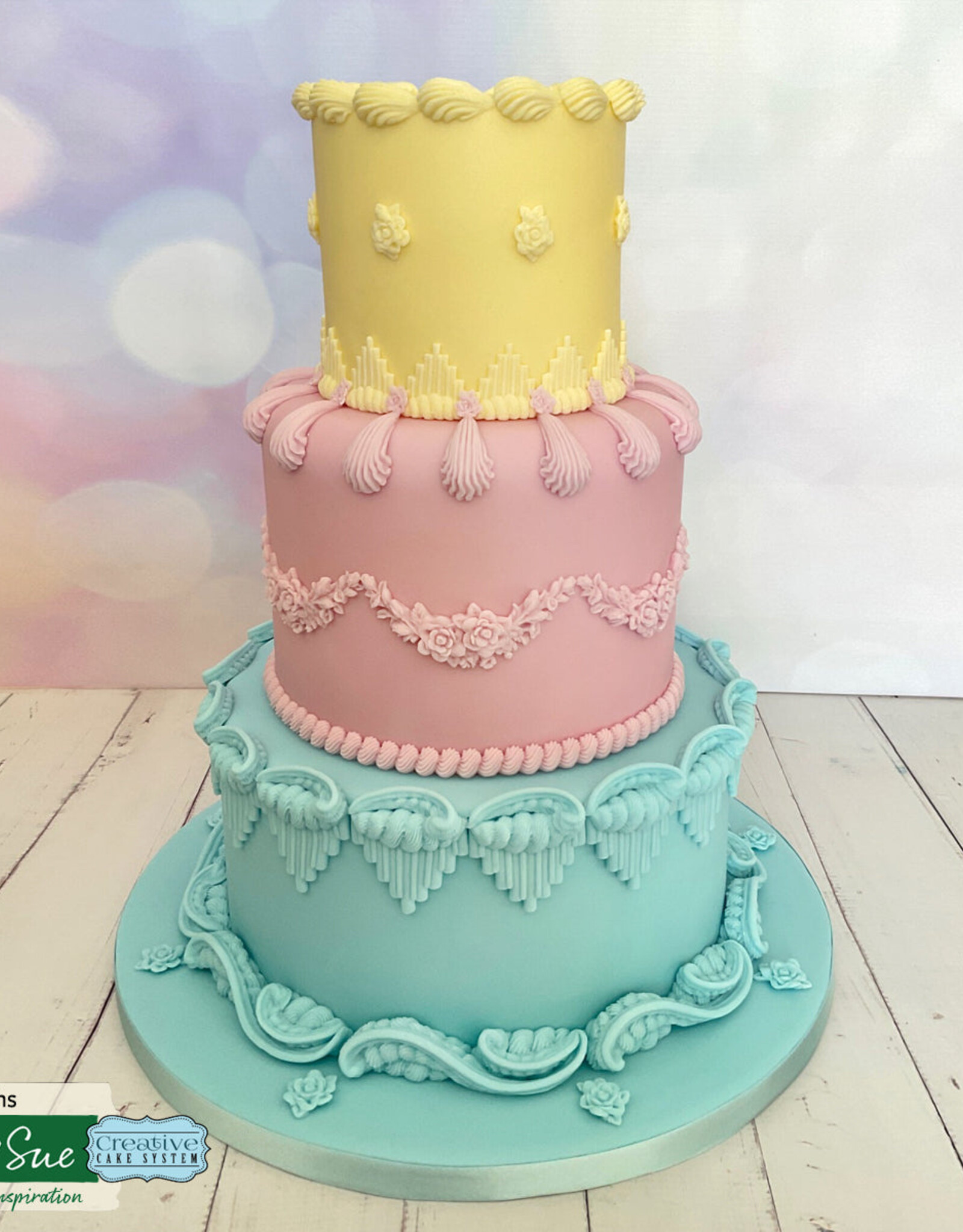 Katy Sue Designs Katy Sue Mould Cake System Serrated V's