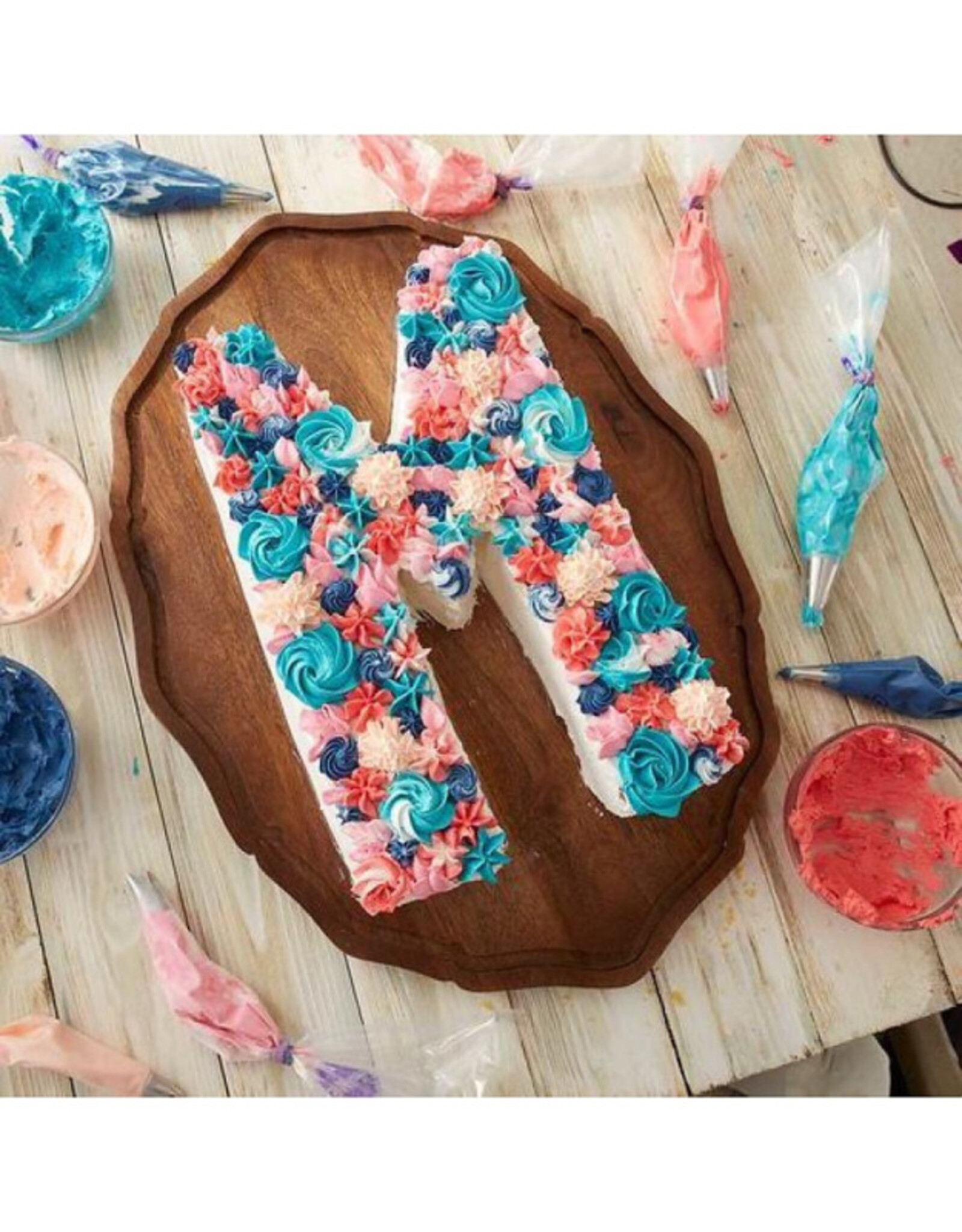 Wilton Wilton Cake Pan Countless Celebrations