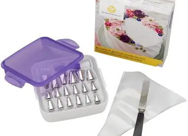 Icing decorating sets