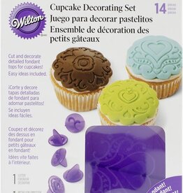 Wilton Wilton Cupcake Decorating Set -Hearts- Set/14