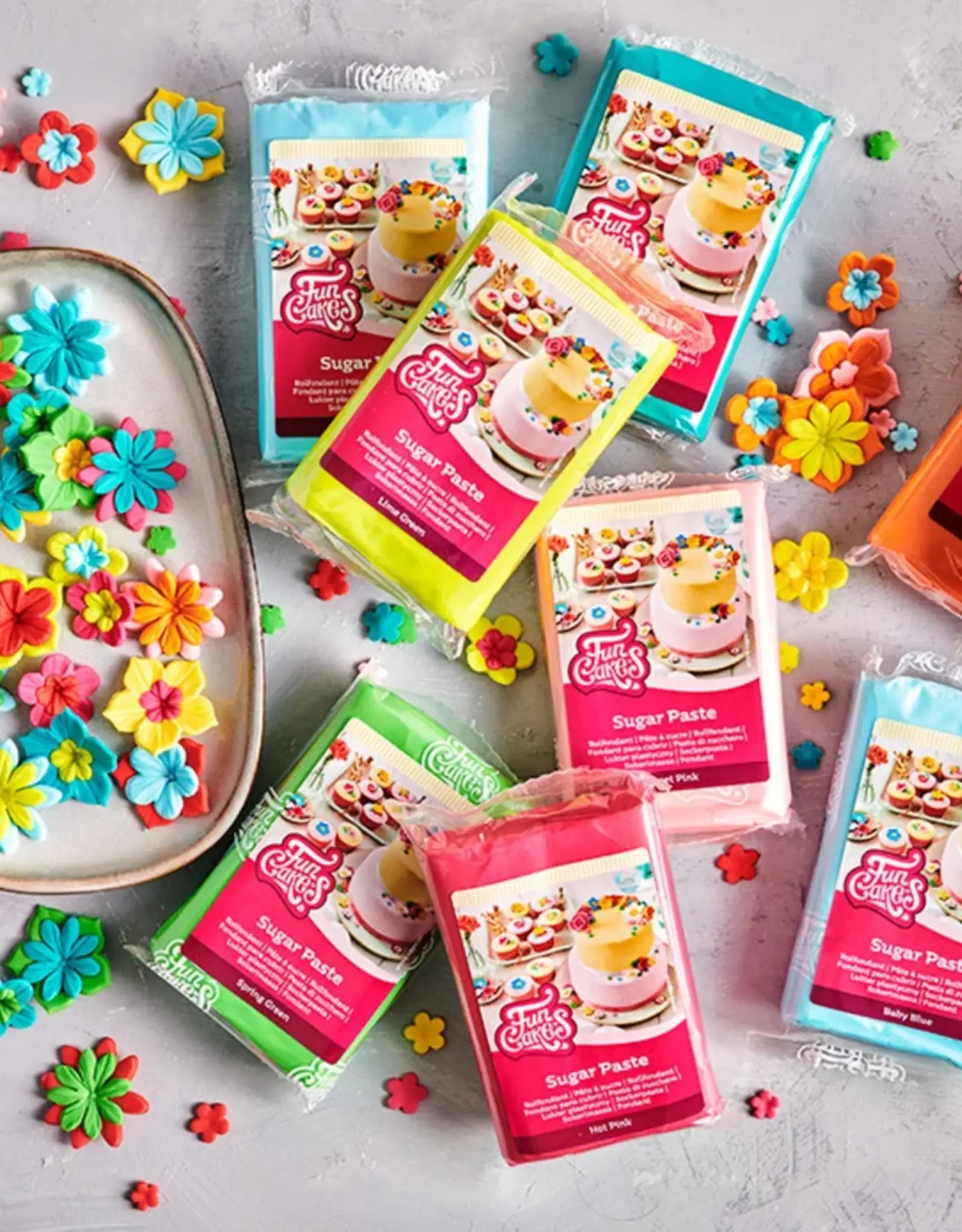 FunCakes FunCakes Rolfondant Bright White 12,5 kg (5x2,5kg)