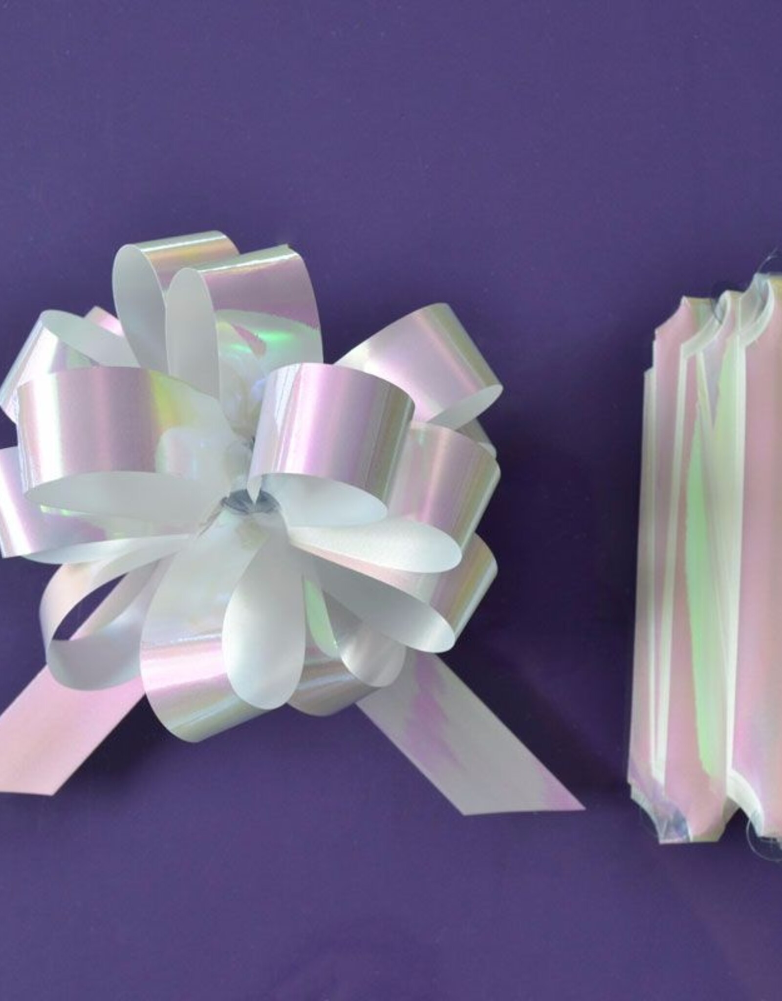 BNC Cupcake Bouquet Box - Snowdrop White