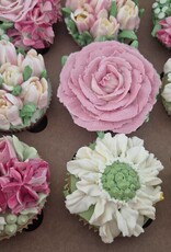 Lesbenodigdheden Cindy's botercreme bloemen