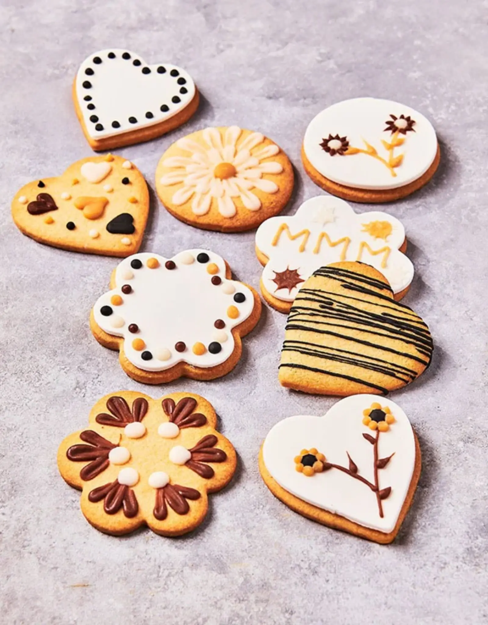 FunCakes FunCakes Ready to Use Icing Writer Melkchocoladesmaak 25g