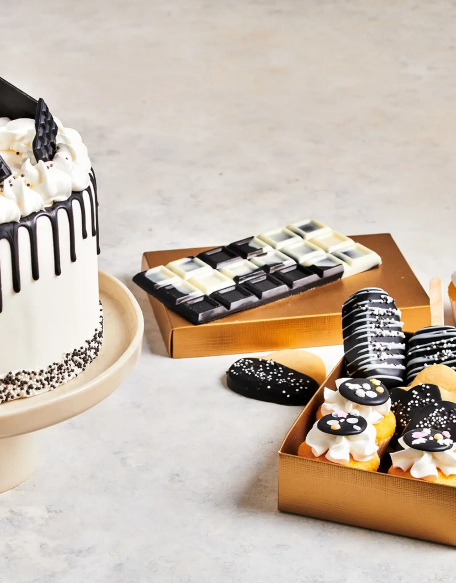 FunCakes FunCakes Deco Melts -Zwart- 250g