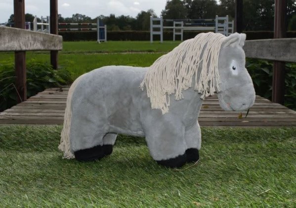 Crafty Ponies Crafty Pony Soft toy pony grey incl. instruction booklet NL Crafty Ponies Crafty Pony Soft toy pony grey incl. instruction booklet NL