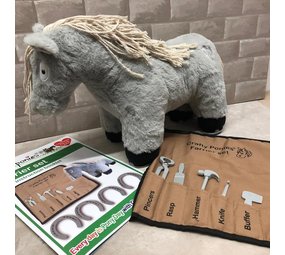 Crafty Ponies Crafty Ponies farrier set + horseshoes incl. instruction booklet NL
