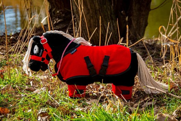 Crafty Ponies Crafty Ponies fleecedeken set incl. instructieboekje Crafty Ponies Crafty Ponies fleecedeken set incl. instructieboekje