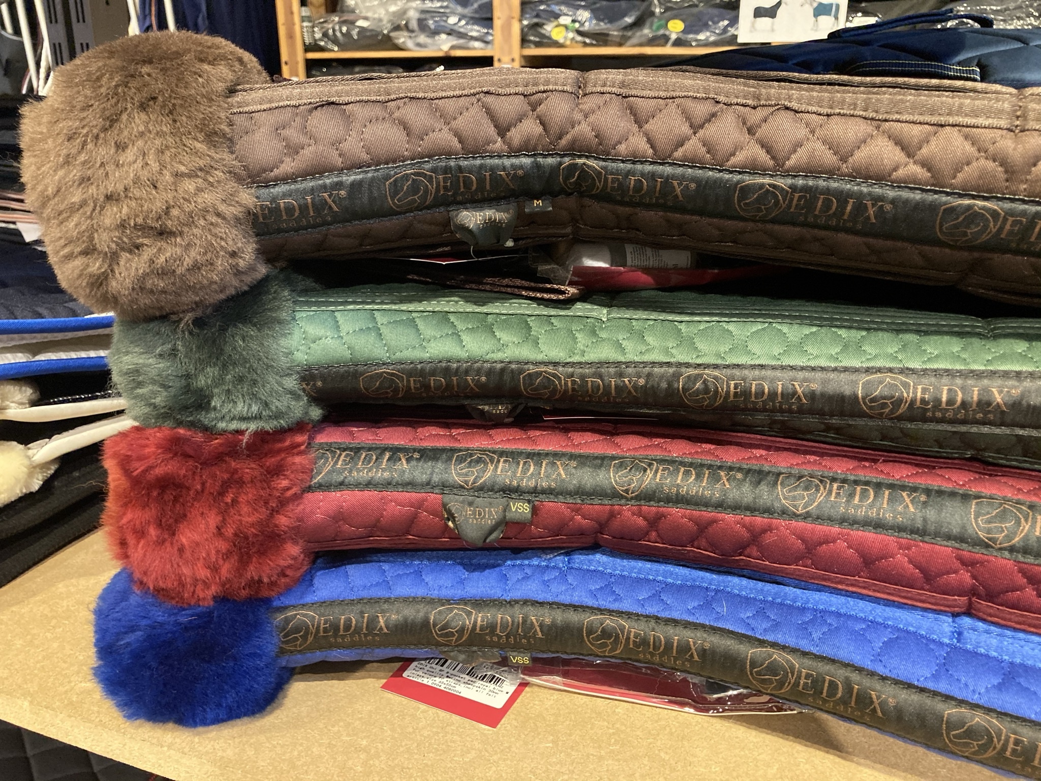 Nieuw bij Edix Saddles: pads met Merinobont!