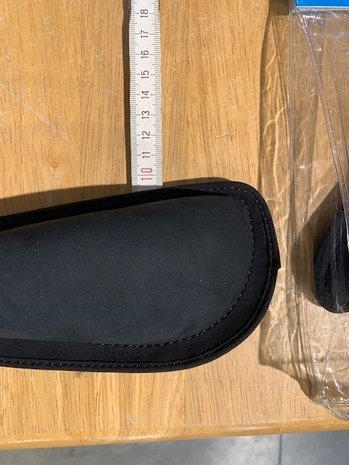 Wintec FlexiBlocs Wintec Kniewrongen Dressuur large zwart Wintec FlexiBlocs Wintec Kniewrongen Dressuur large zwart