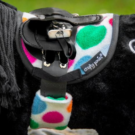 Crafty Ponies Crafty Pony Saddle cloth and girth sleeve incl. instruction booklet NL Crafty Ponies Crafty Pony Saddle cloth and girth sleeve incl. instruction booklet NL