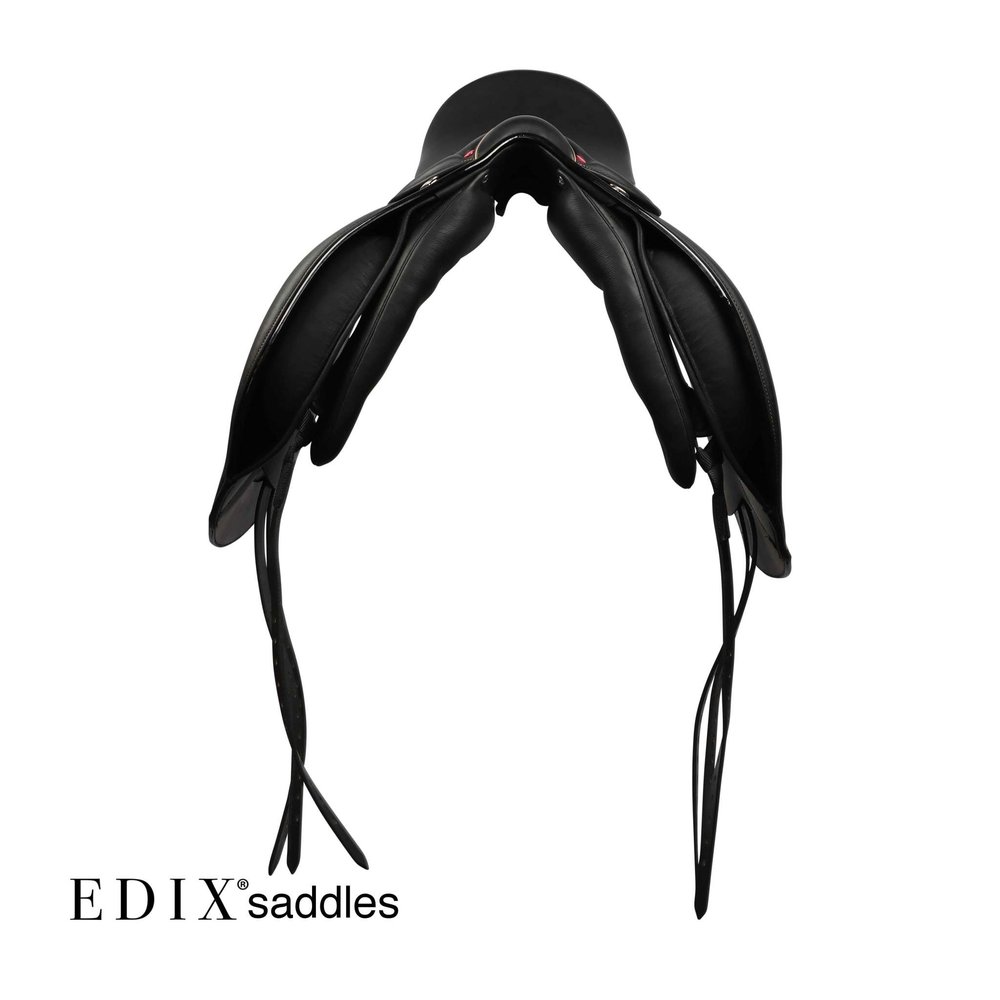 Edix Saddles Selle dressage Edix Tudor Noir S - 17 Edix Saddles Selle dressage Edix Tudor Noir S - 17
