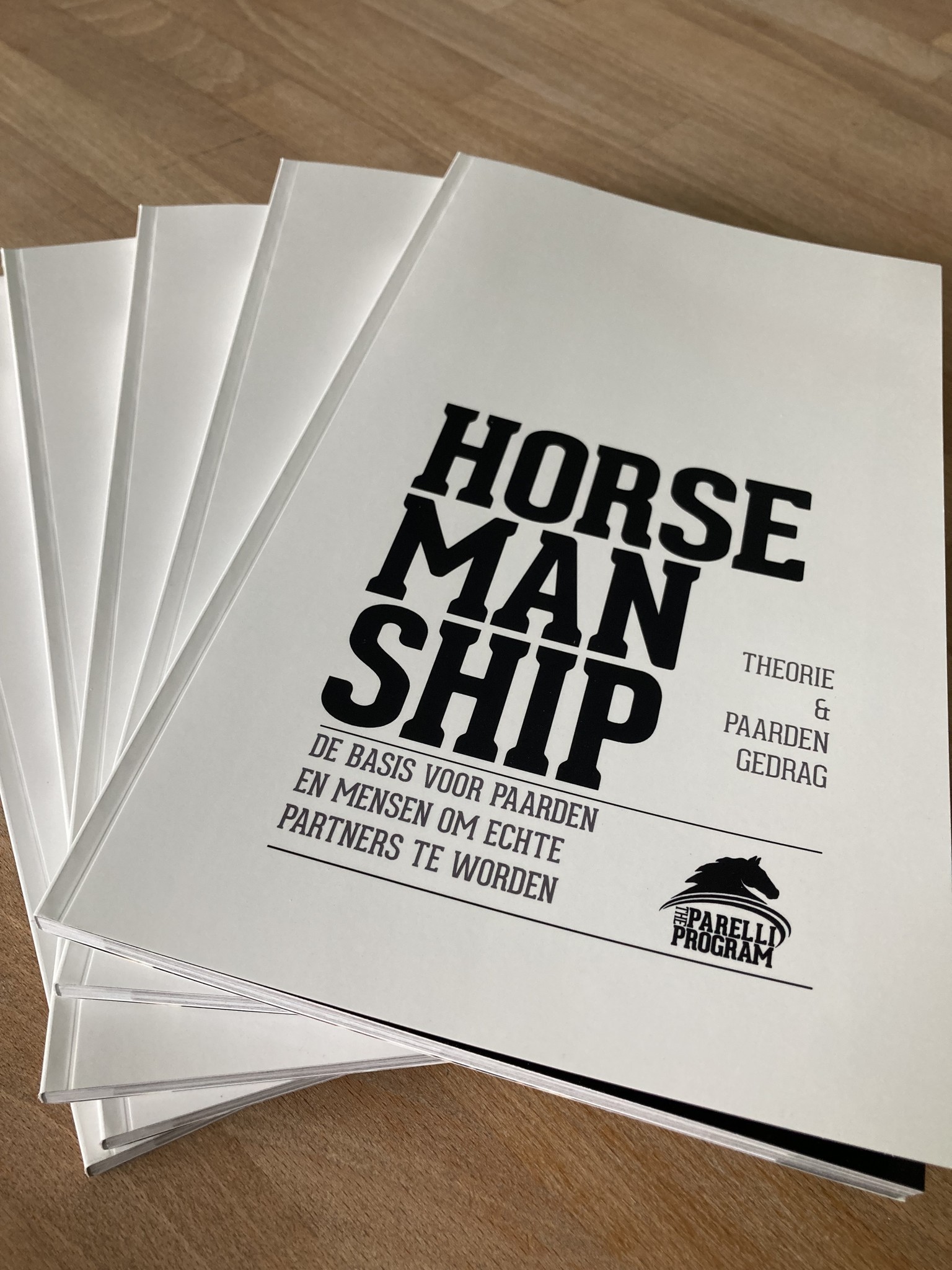 Laat je Horsemanship boek signeren door Pat Parelli zelf! Laat je Horsemanship boek signeren door Pat Parelli zelf!