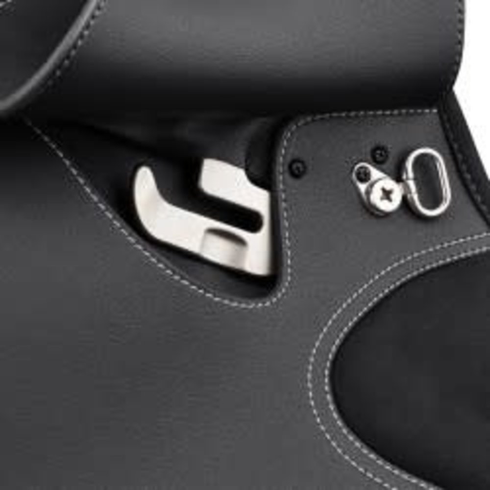 Wintec Saddle Wintec Pro Jump Pony HART black 16 Wintec Saddle Wintec Pro Jump Pony HART black 16
