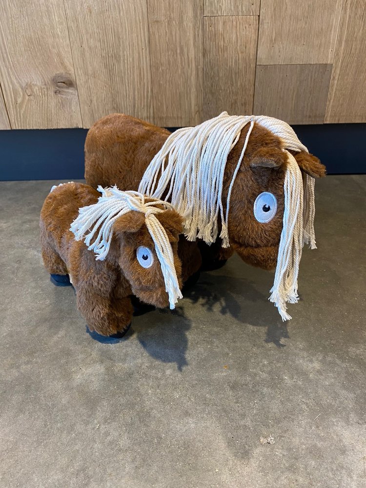 Crafty Ponies Crafty Pony Paardenknuffel Veulen (35cm) Bruin witte manen incl. instructie boekje