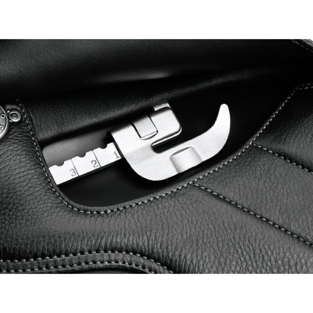 Bates Saddle Bates Dressage Opulence leather Classic Black Bates Saddle Bates Dressage Opulence leather Classic Black