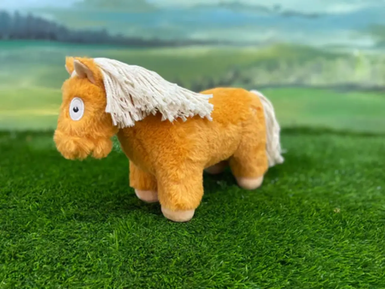 Crafty Ponies Crafty Pony Poulain Chestnut (35cm) y.c. livret d'instructions NL Crafty Ponies Crafty Pony Poulain Chestnut (35cm) y.c. livret d'instructions NL
