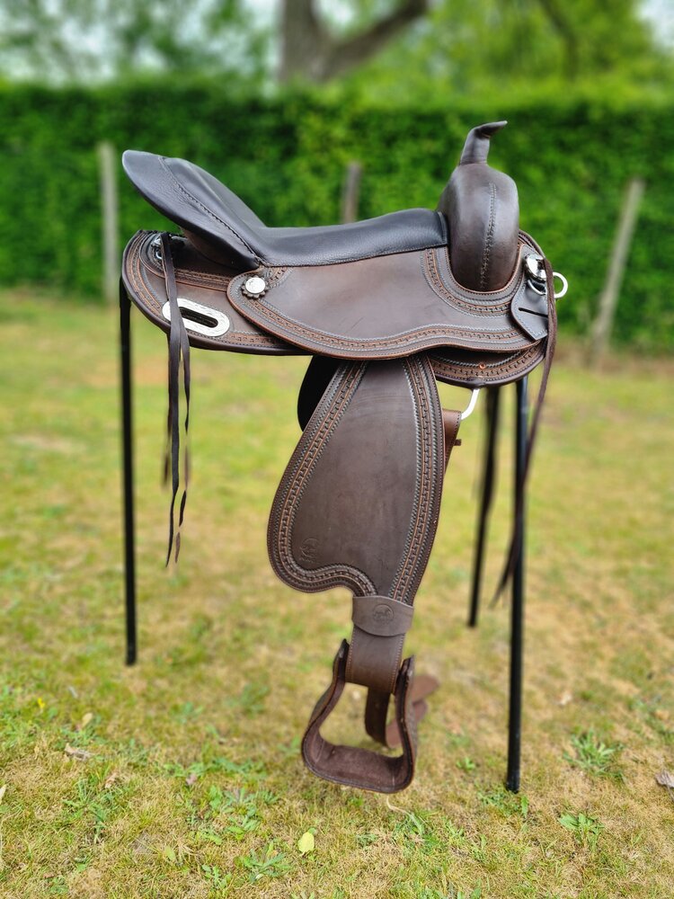 MAGS Westernzadel MAGS Western Shorty donkerbruin