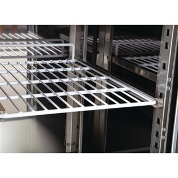Koelwerkbank | 339L | 3 Deuren | -2°C/+5°C | Geforceerd | 0.23kW | Wielen (Geremd) | 1795x600x860(h)mm