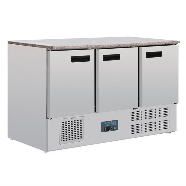 Koelwerkbank | 368L | 3 Deuren (1/1 GN) | +2°C/+5°C | Geventileerd | 0.24kW | Natuursteen Werkblad | 1370x700x880(h)mm