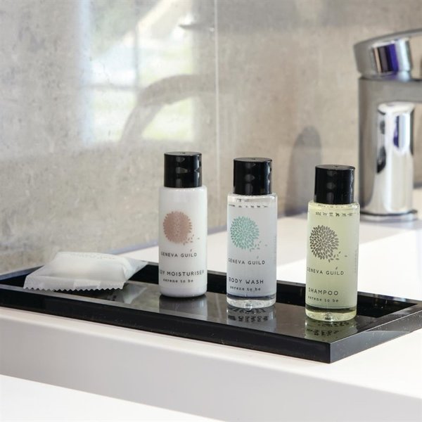 Geneva Guild shampoo | 300 stuks | 30ml | 7,8(h) x 2,6(Ø)cm