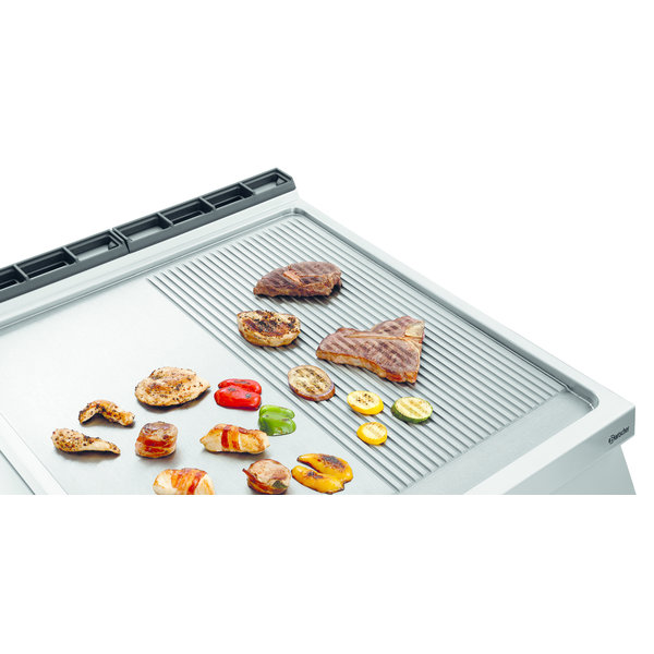 Bakplaat/Grillplaat PO | Bakplaat 1/2 Geribbeld 1/2 Glad (b)755x(d)760mm | 800x900x900(h)mm