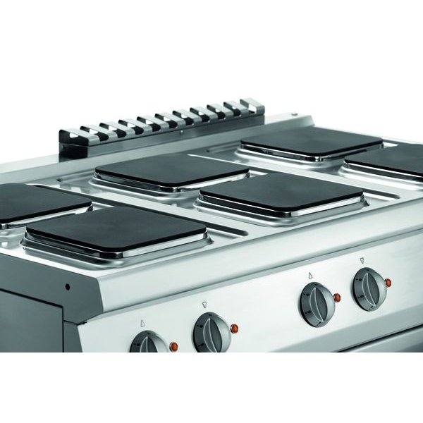 Fornuis | Elektrisch | EBP | 6 Kookplaten | 6x 2.6kW | Elektrische Oven | 1/1 GN | 58L | 3.65kW | 1200x700x850(h)mm