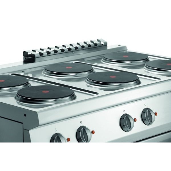 Fornuis | Elektrisch | EBO | 6 Kookplaten | 6x 2.6kW | Elektrische Oven | 1/1 GN | 58L | 3.65kW | 1200x700x850(h)mm