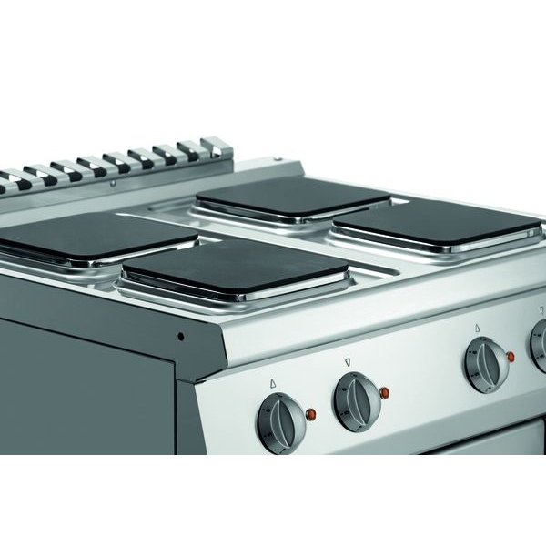 Fornuis | Elektrisch | EO | 4 Kookplaten | 4x 2.6kW | Elektrische Oven 1/1 GN 58L 3.7kW | 800x700x850(h)mm