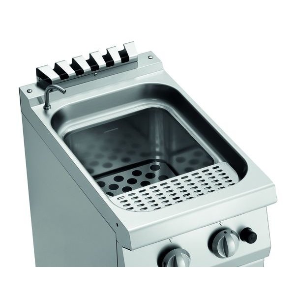 Pastakoker op onderstel gas 24L | Ingebouwde aftapkraan | 8.7kW | 400x700x850(h)mm