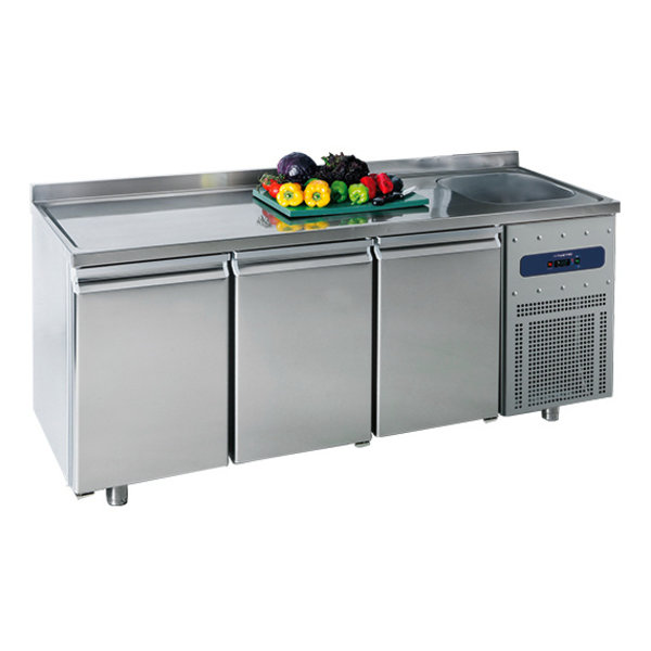 Koelwerkbank | Spoelbak | 474L | 3 Deuren (1/1 GN) | -2°C/+8°C | Geventileerd | 0.46kW | Achteropstand | 1865x700x850/950(h)mm
