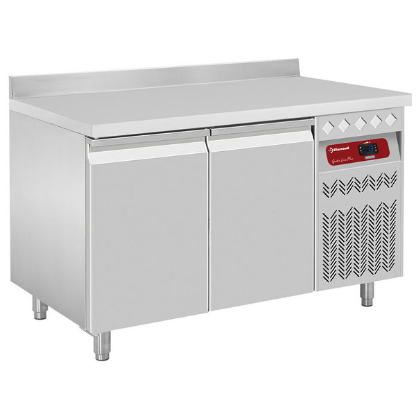 Koelwerkbank | 260L | 2 Deuren (1/1 GN) | -2°C/+8°C | Geventileerd | 0.18kW | Achteropstand | 1330x700x866/1045(h)mm