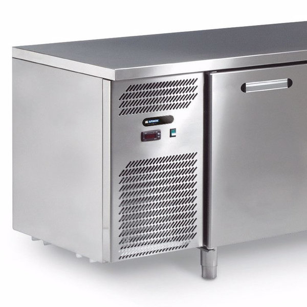 Koelwerkbank | TRK | 330L | 3 Deuren | 0°C/+8°C | Geforceerd | 0.29kW | Zonder Werkblad | 1720x600x810(h)mm