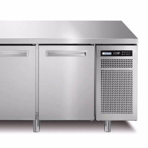 Koelwerkbank | SPRING | 420L | 3 Deuren (1/1 GN) | -2°C/+7°C | Geforceerd | 0.25kW | 1721x700x900(h)mm