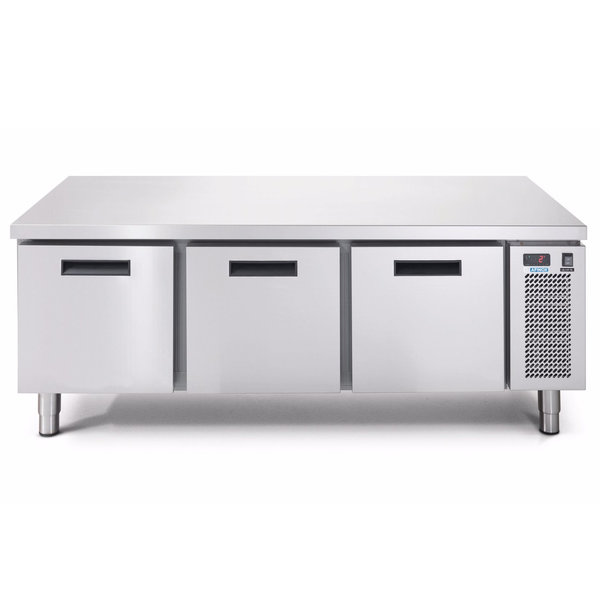 Koelwerkbank | LINEAR | Laag Model | 250L | 3 Laden (1/1 GN) | -2°C/+7°C | Geforceerd | 0.12kW | 1600x685x613(h)mm