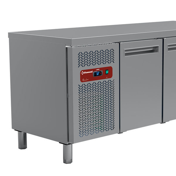 Koelwerkbank | 405L | 3 Deuren (1/1 GN) | 0°C/+8°C | Geventileerd | 0.35kW | 1800x700x880/900(h)mm