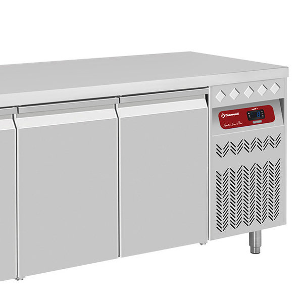 Koelwerkbank | 405L | 3 Deuren (1/1 GN) | -2°C/+8°C | Statisch/Geventileerd | 0.25kW | 1795x700x866/960(h)mm